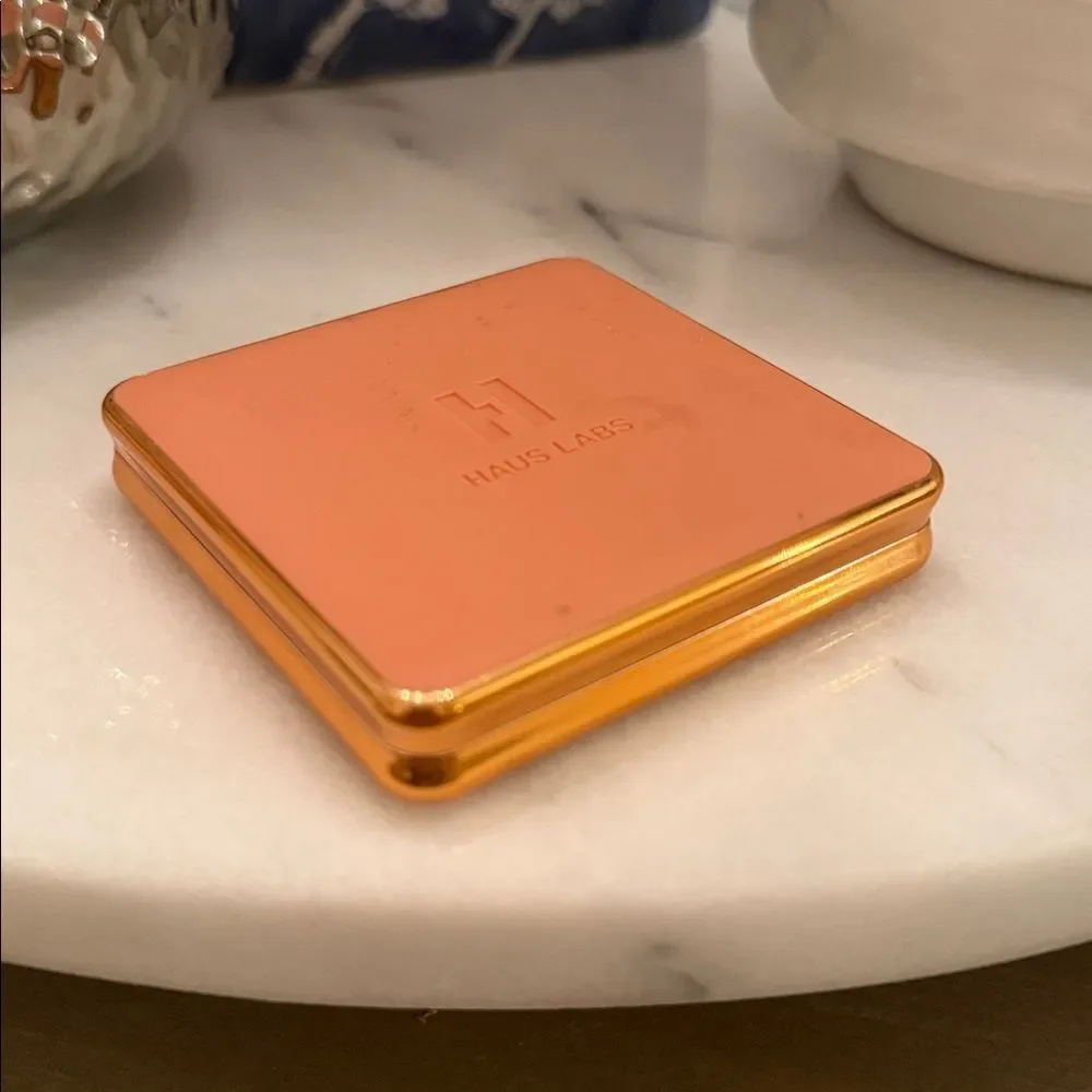Haus Labs Power Sculpt Velvet Bronzer Amber horizon